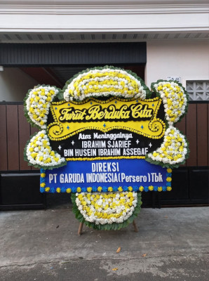 Papan Bunga Duka di Pasirsuren
